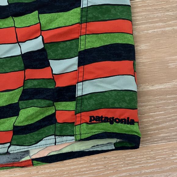 Patagonia Men’s Wavefarer Board Shorts Swim Trunks Size 32 - Picture 3 of 4